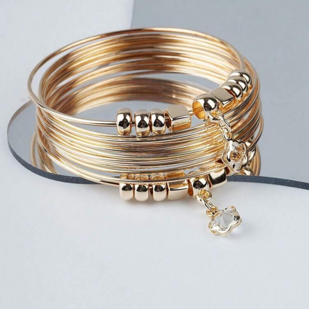 Elegant Gold-Tone Bangle Bracelet Set